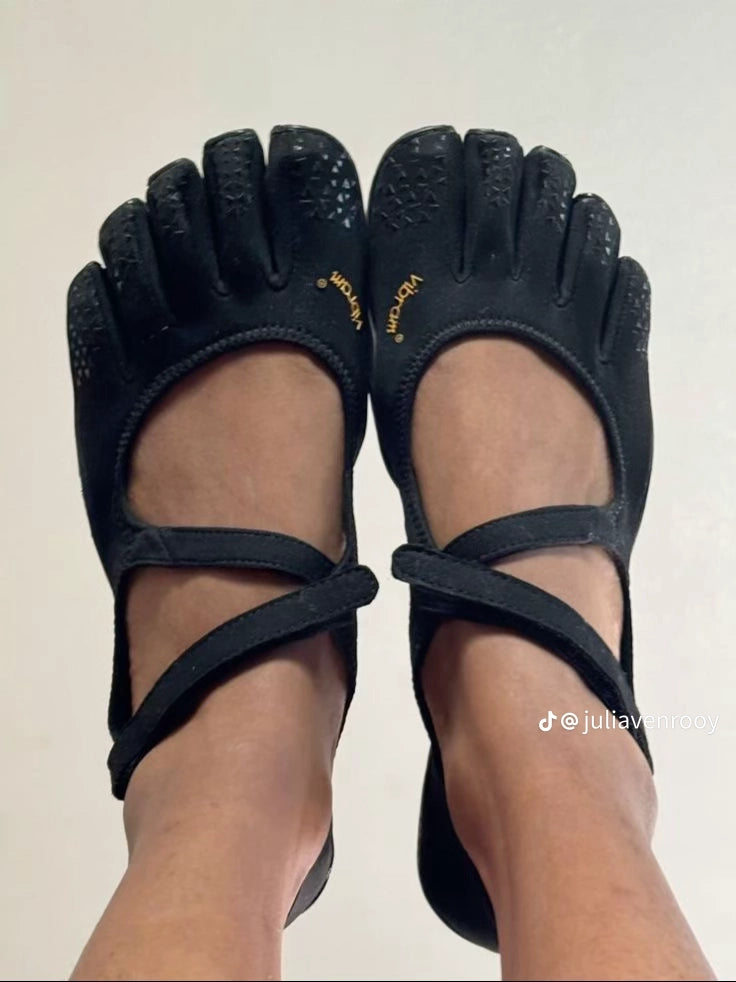 Vibram five finger shoes
